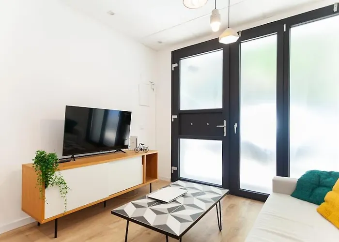 Apartamento Acogedor Frente A Plaza Del Cedro